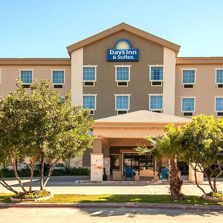 Days Inn & Suites By Wyndham San Antonio Near Frost Bank Center Luaran gambar
