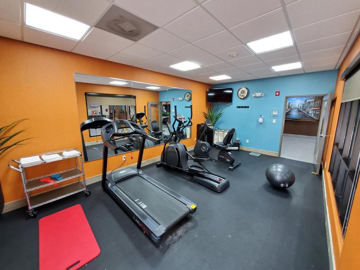 Days Inn & Suites By Wyndham San Antonio Near Frost Bank Center Luaran gambar